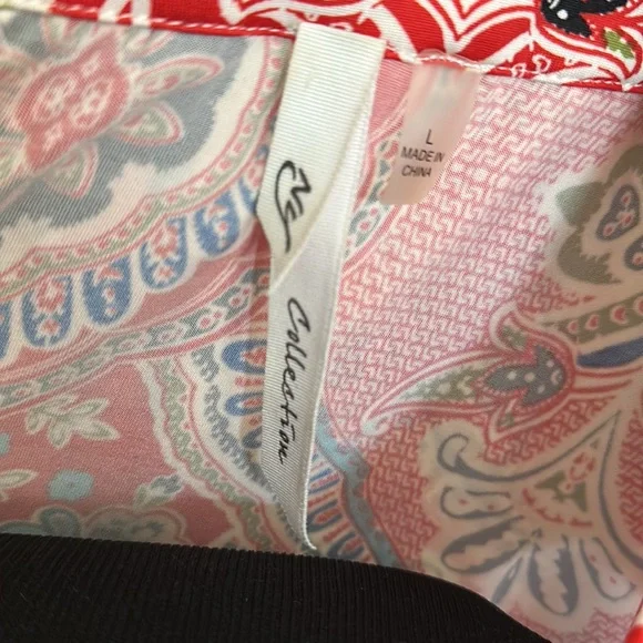 EUC keyhole blouse - Picture 4 of 5